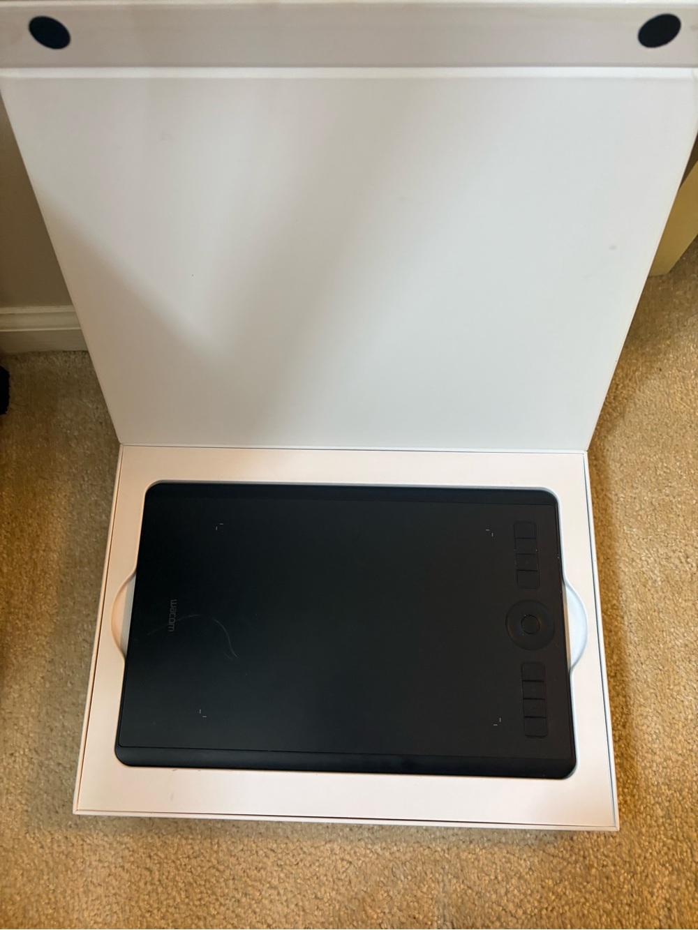Wacom Intuos Pro Medium (PTH-660) w/ Pen + Original Box